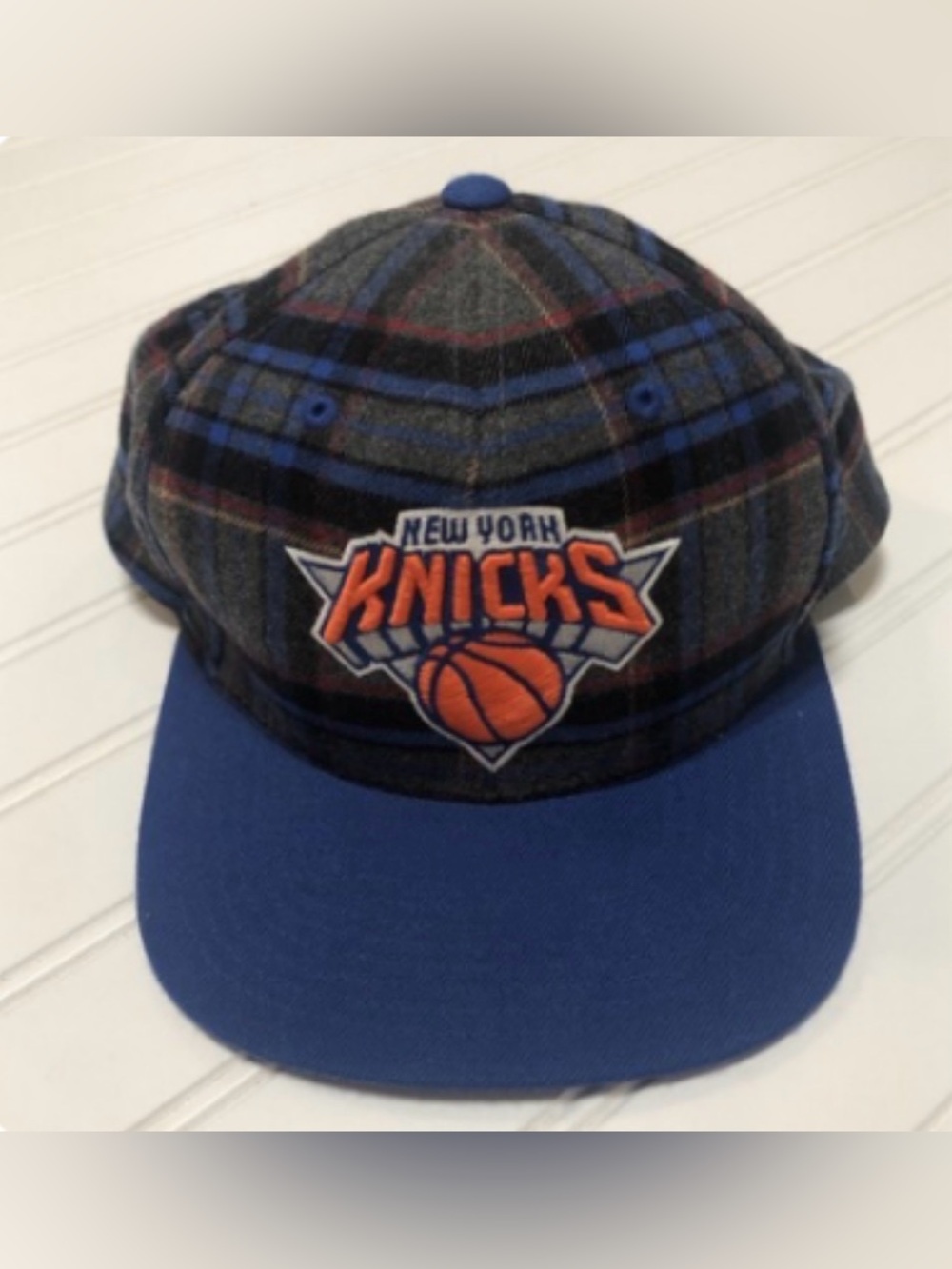 New York Knicks Plaid Snapback Hat - Blue Brim